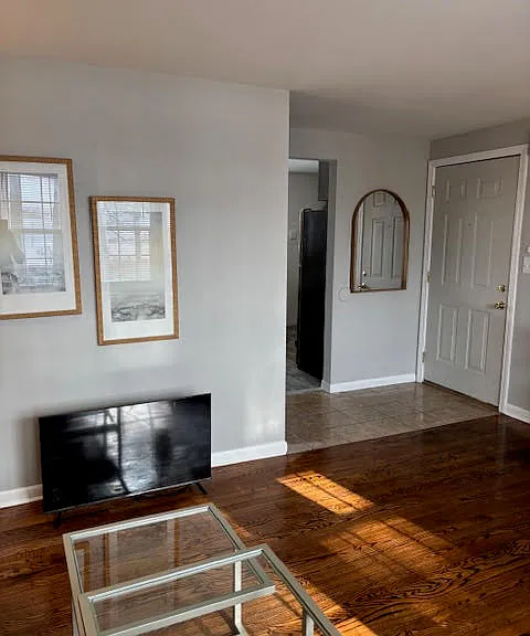105 N Willow St #8 — Photo 4