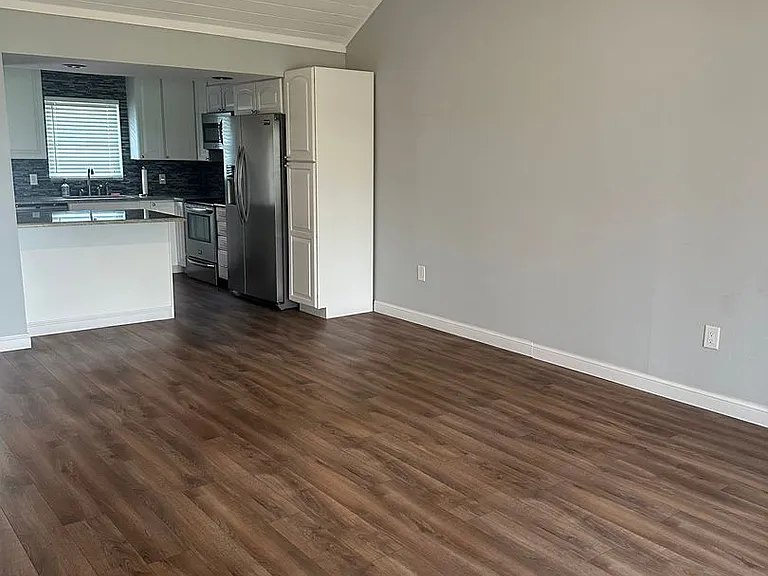 1118 Villa Ln #87 — Photo 8