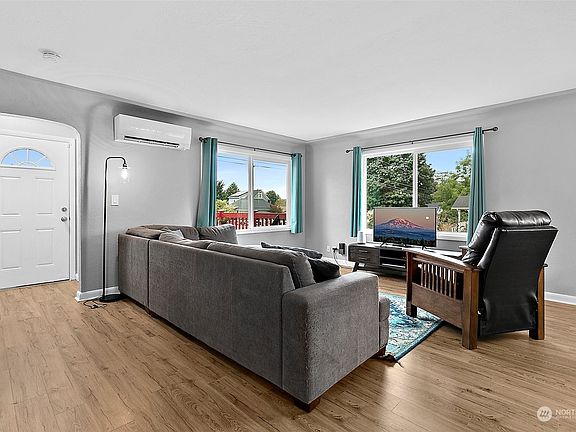 5th image of 1431 S 43rd Street