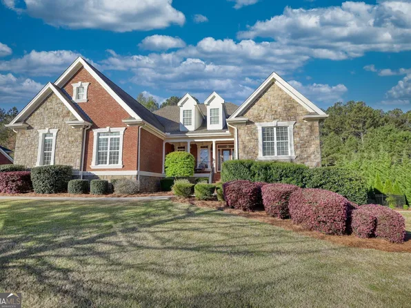 604 Shepherds Xing, Oxford, GA 30054