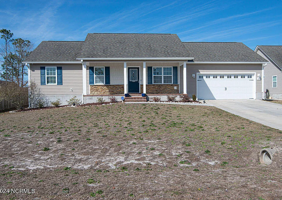 303 Sinclair Ln