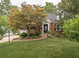 835 Glen Elm Dr, Saint Louis, MO