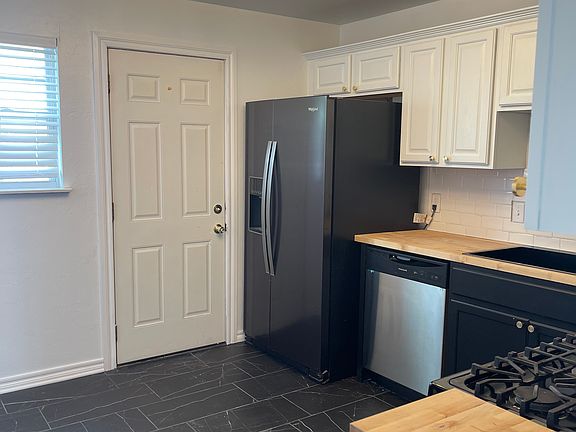 3rd image of 4773 SE 24th St