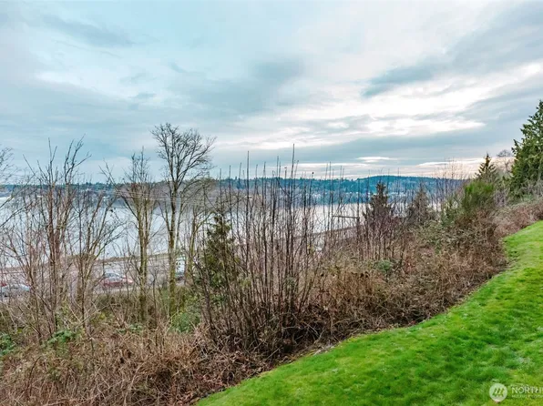 1700 W Sunn Fjord #L103, Bremerton, WA 98312