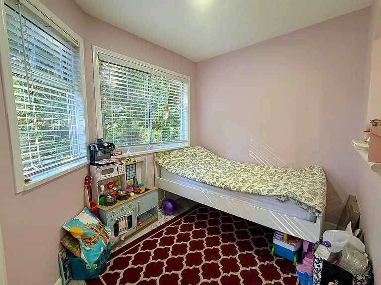 22771 Norton Ct — Photo 4
