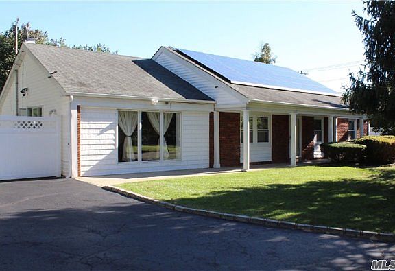 5th image of 1 Wedgewood Dr