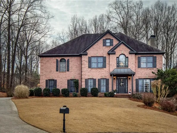 6860 Crofton Dr, Alpharetta, GA 30005