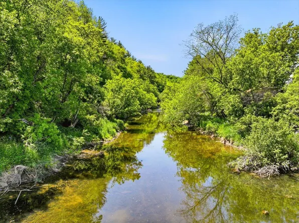 Wagon Trail Rd, Spring Valley, WI 54767
