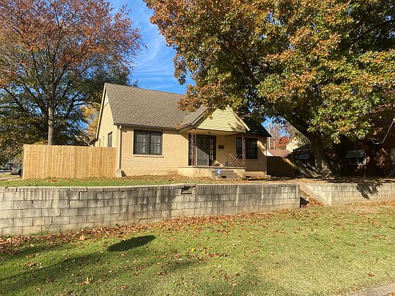 2nd image of 1248 S Braden Ave