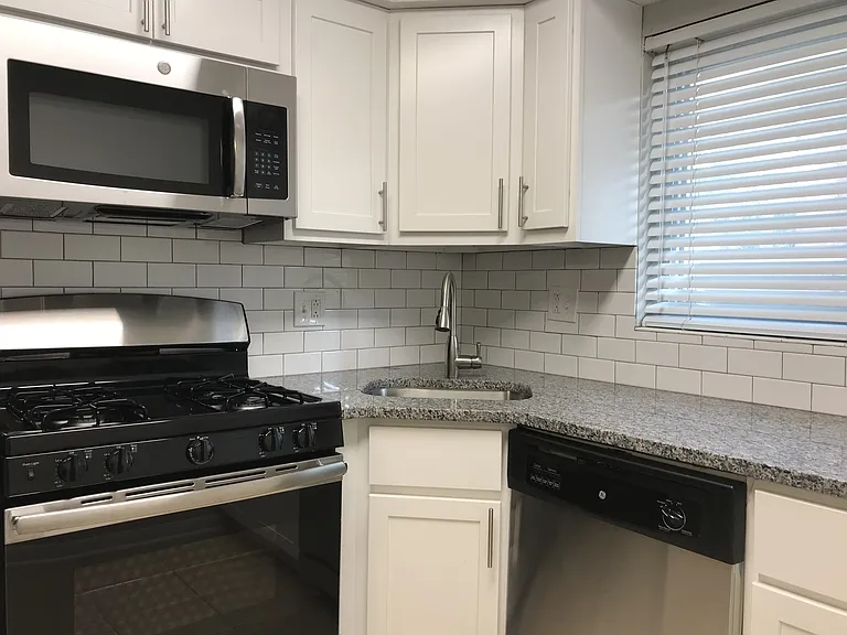 2600 W. Logan Blvd. — Photo 3