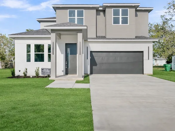 715 E Jefferson St, Waxahachie, TX 75165