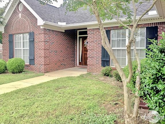 5th image of 545 White Oak Ln