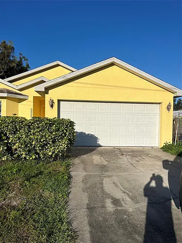 3049 SE 38th Ave Photo 1