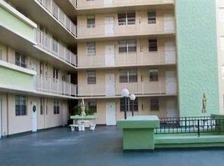 1811 Jefferson St APT 201, Hollywood, FL 33020