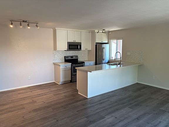 2nd image of 6510 Bell Bluff Ave
