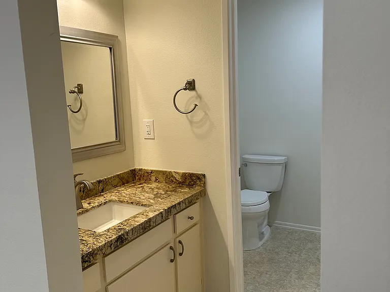 505 Arundell Cir #505 — Photo 4