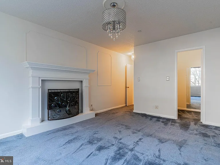 3709 S George Mason Dr #115 — Photo 24