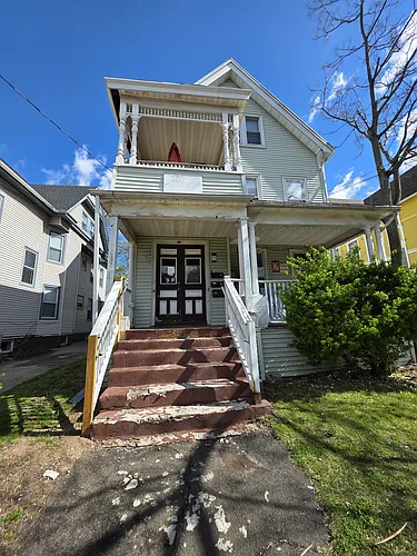 331 Edgewood Ave Photo 1