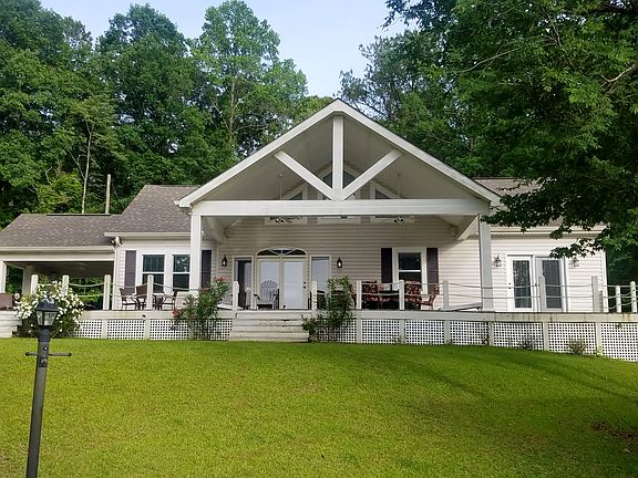 2nd image of 1595 Moonbranch Dr