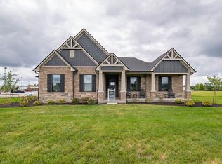 2587 Grey Fox Dr, Martinsville, IN