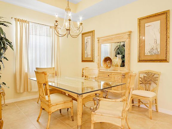 4th image of 4266 NW Oakbrook Cir