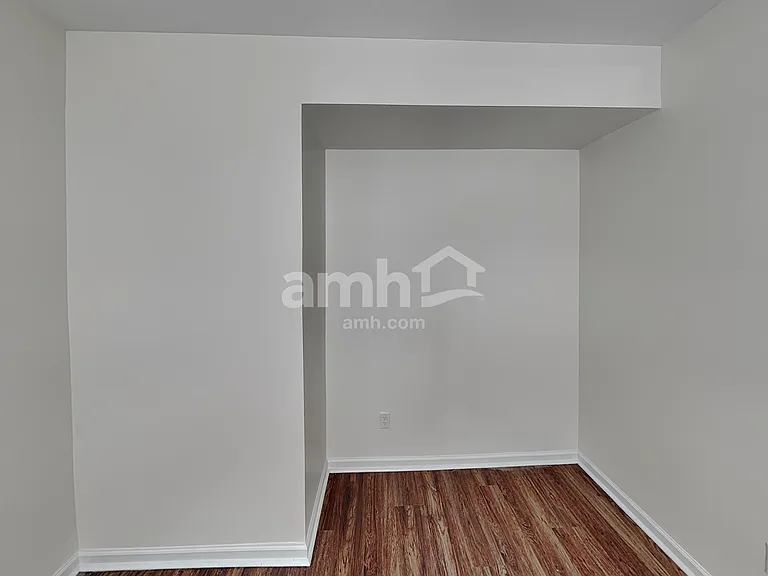 5034 Twin River Dr — Photo 9