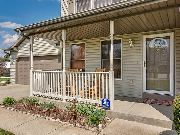 3rd image of 58060 Lyndzi Ln