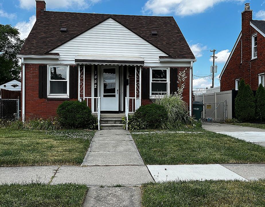 1st image of 1452 Philomene Blvd