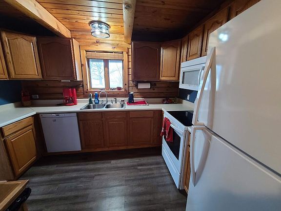 4th image of 10457 Dogwood Ave