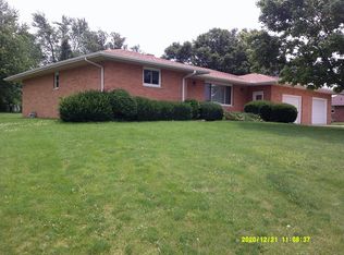 117 Boulder Dr, Gridley, IL 61744