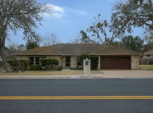 10225 Pinehurst Dr, Austin, TX 78747