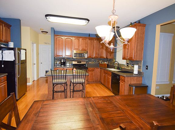 5th image of 6709 Whisper Glen Dr
