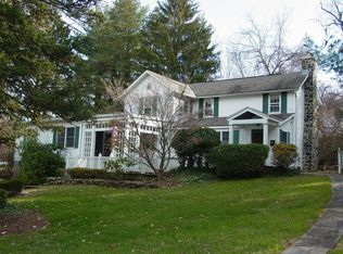 2501 Crest Rd, Baltimore, MD 21209