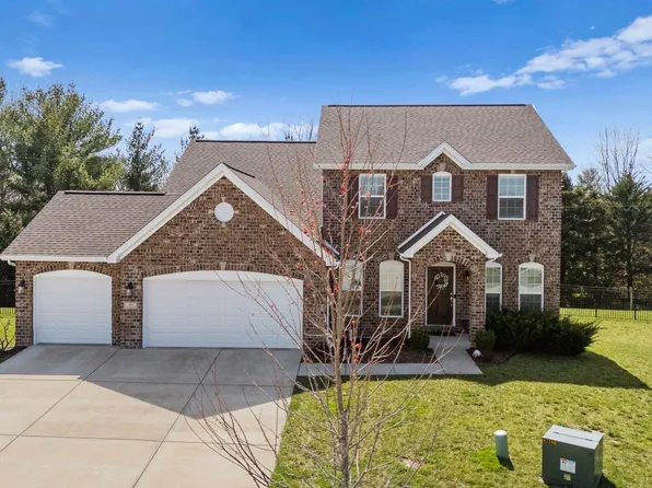 160 Chickasaw Ln, O'Fallon, IL 62269