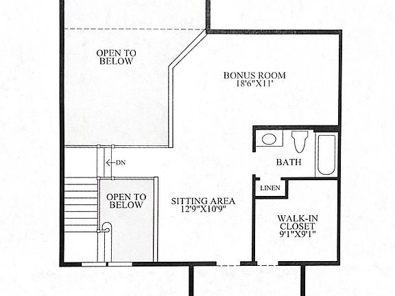 3rd image of 2523 Oxford Cir