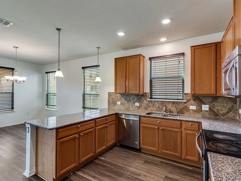 6209 Garden Rose Path — Photo 13