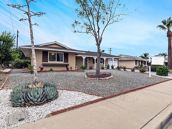 3rd image of 29543 Pebble Beach Dr