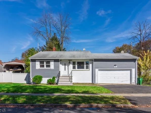 425 Dermody St, Roselle Boro, NJ 07203