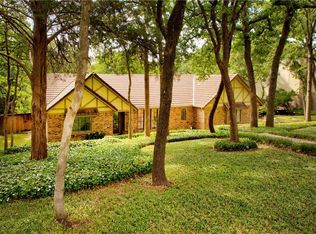 921 High Woods Trl, Fort Worth, TX 76112