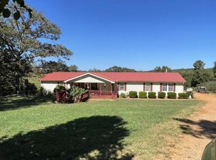 1344 Providence Rd, Statham, GA 30666