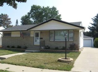 4112 N 80th St, Milwaukee, WI 53222