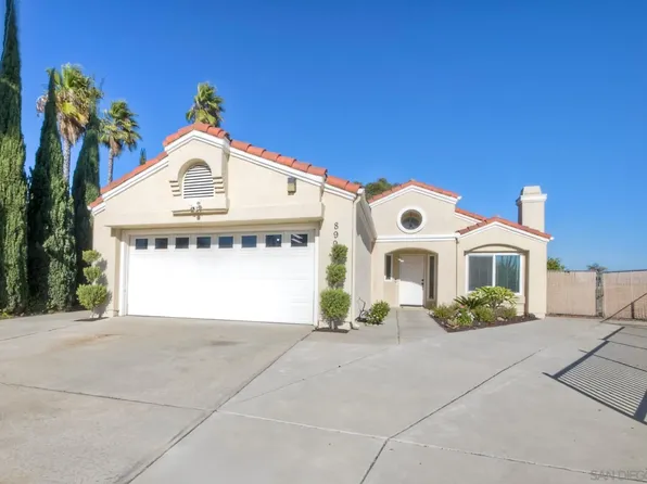 899 Corte Merano, Escondido, CA 92026