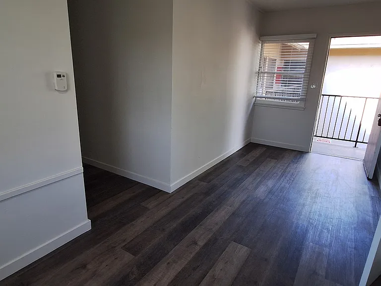 11028 Strathmore Dr #1/2 — Photo 8