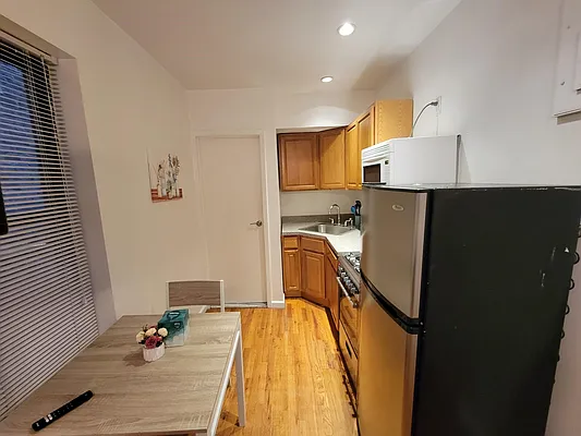 Rented by GPS Realty NYC | media 14