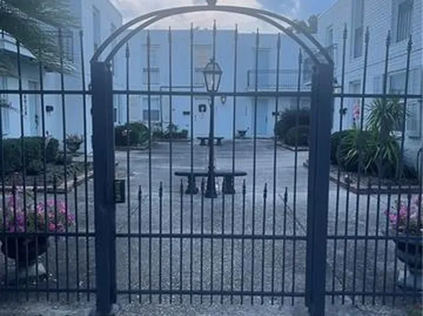 6946 Orleans Ave, New Orleans, LA 70124