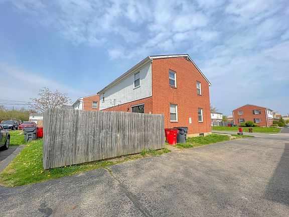 3rd image of 2527-2529 Sonora Dr #2527