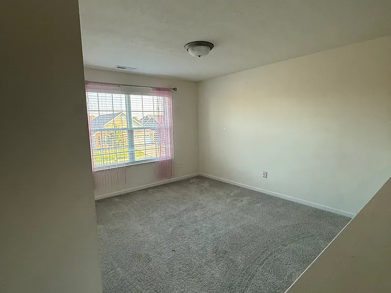 822 Blue Ash Trl — Photo 15