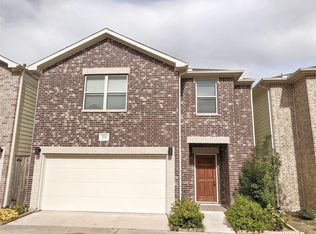 3730 Main Poplar Dr, Houston, TX 77025