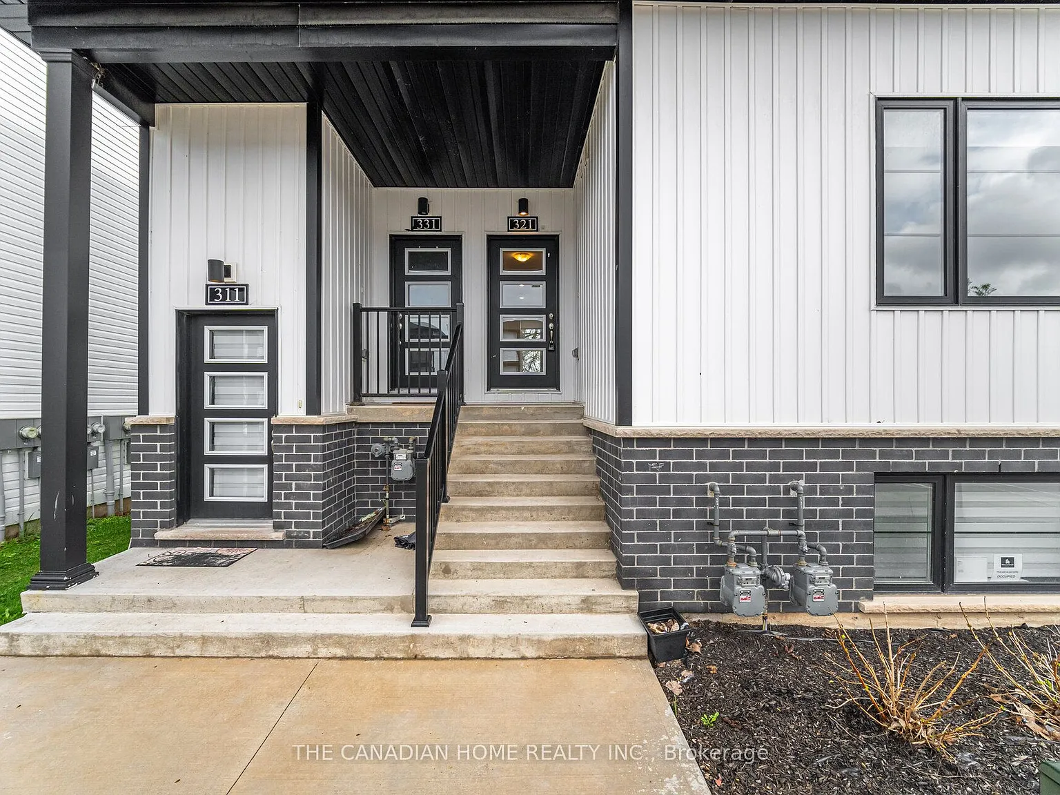 2 bed, $2,000 — Photo 4
