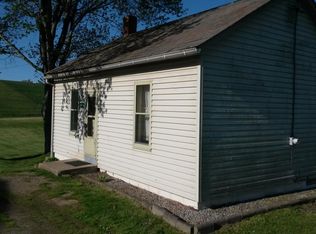 14090 Fink Rd, Kensington, OH 44427